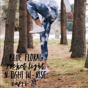 Zyia Floral Light n Tight Hi Rise 2